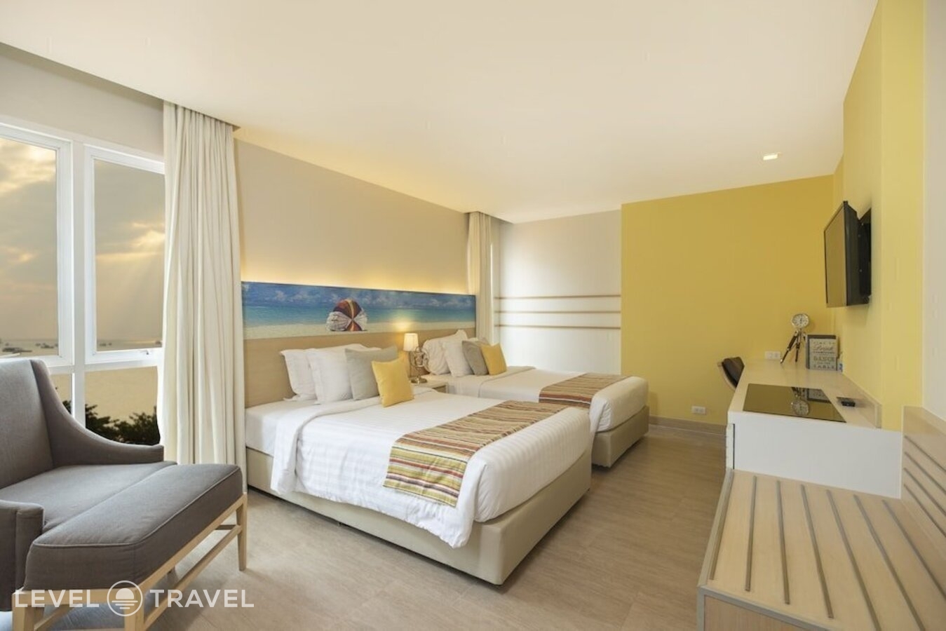 фотографии номера Делюкс отеля Pattaya Sea View Hotel в Таиланд(Центральная Паттайя) - фото №4