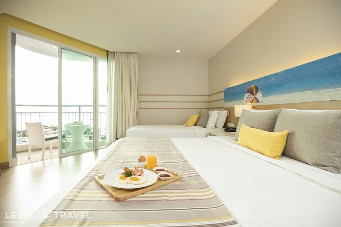 фотографии номера Семейный номер отеля Pattaya Sea View Hotel в Таиланд(Центральная Паттайя) - фото №8