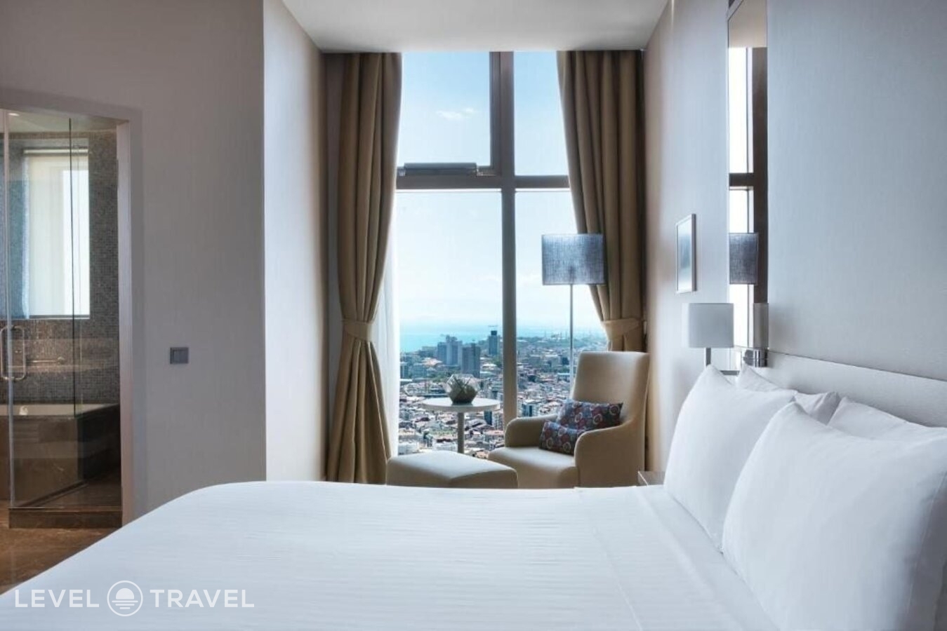 фотографии номера Люкс президентский отеля Marriott Hotel Sisli в Турция(Шишли) - фото №2