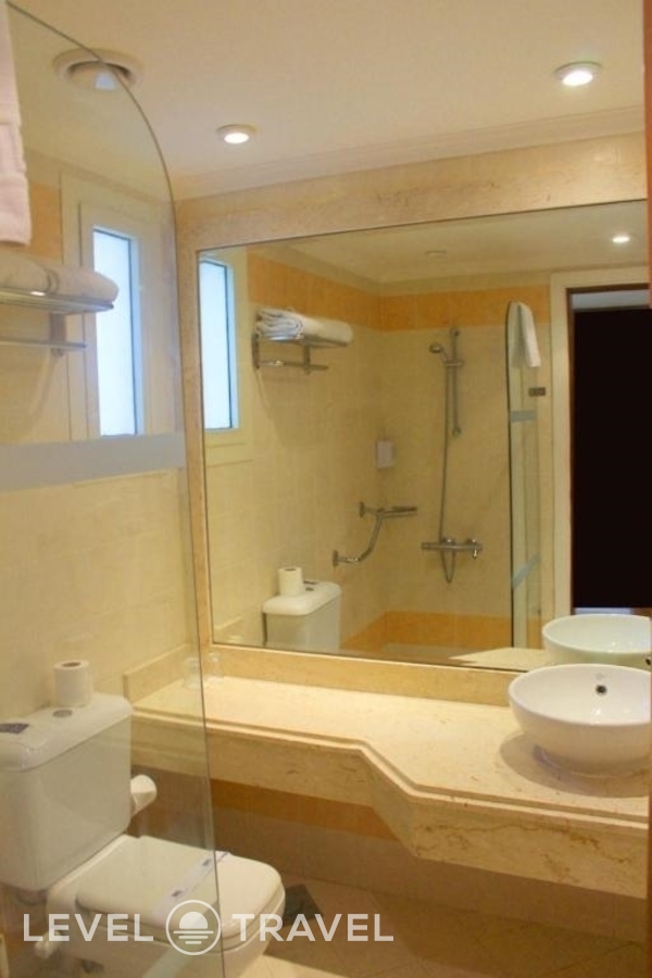 фотографии номера Стандартный с видом на сад отеля Coral Beach Resort Hurghada By Sunrise (Ex. Coral Beach Rotana Resort) в Египет(Хургада (город)) - фото №32