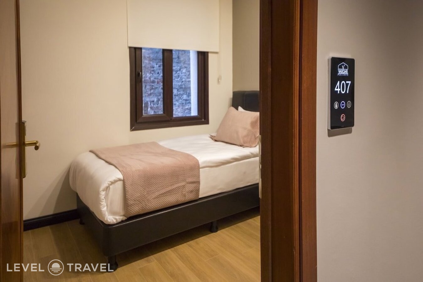 фотографии номера Экономичный номер отеля Vardar Palace Hotel в Турция(Бейоглу) - фото №2