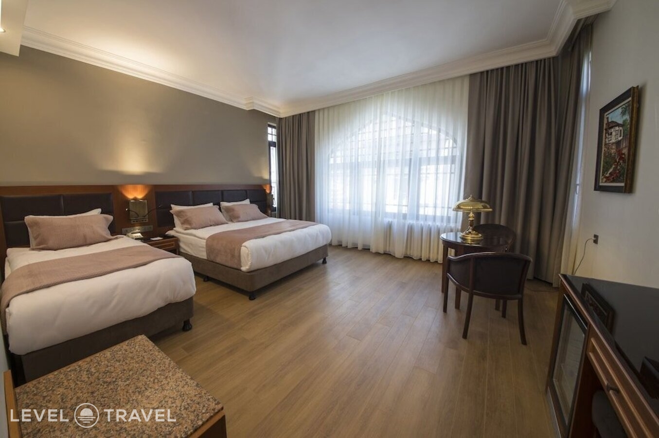 фотографии номера Улучшенный номер отеля Vardar Palace Hotel в Турция(Бейоглу) - фото №4