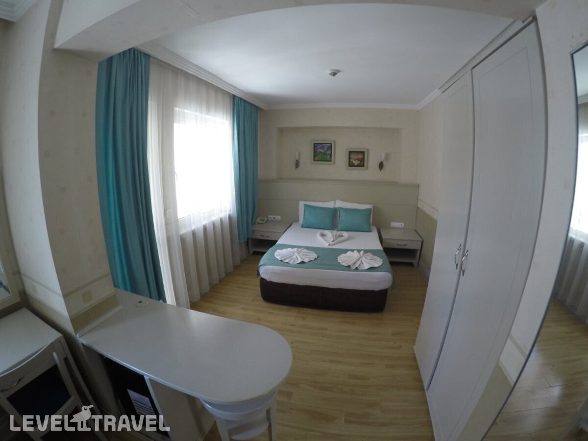 фотографии номера Трехместный номер отеля Almena Hotel в Турция(Мармарис - центр) - фото №1