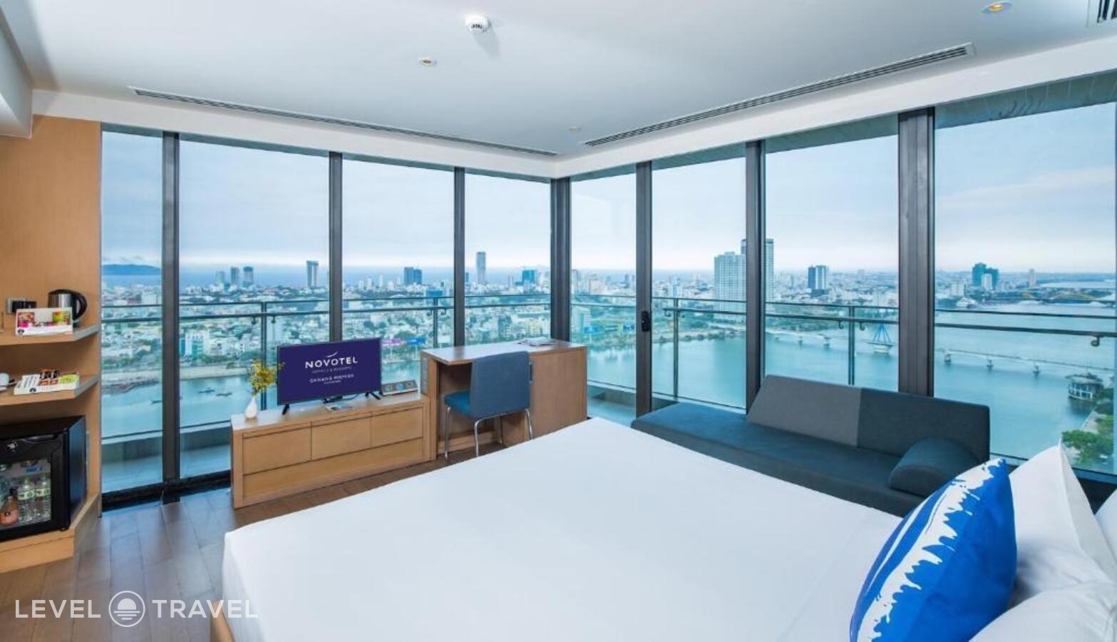 фотографии номера Делюкс отеля Novotel Danang Premier Han River в Вьетнам(Дананг) - фото №6