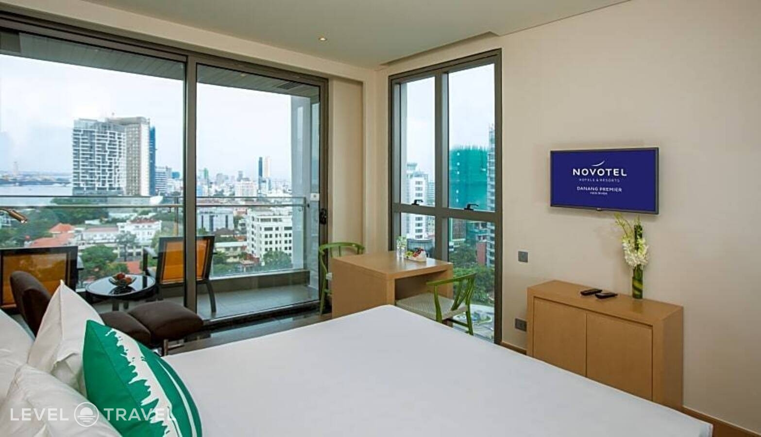 фотографии номера Студия отеля Novotel Danang Premier Han River в Вьетнам(Дананг) - фото №8