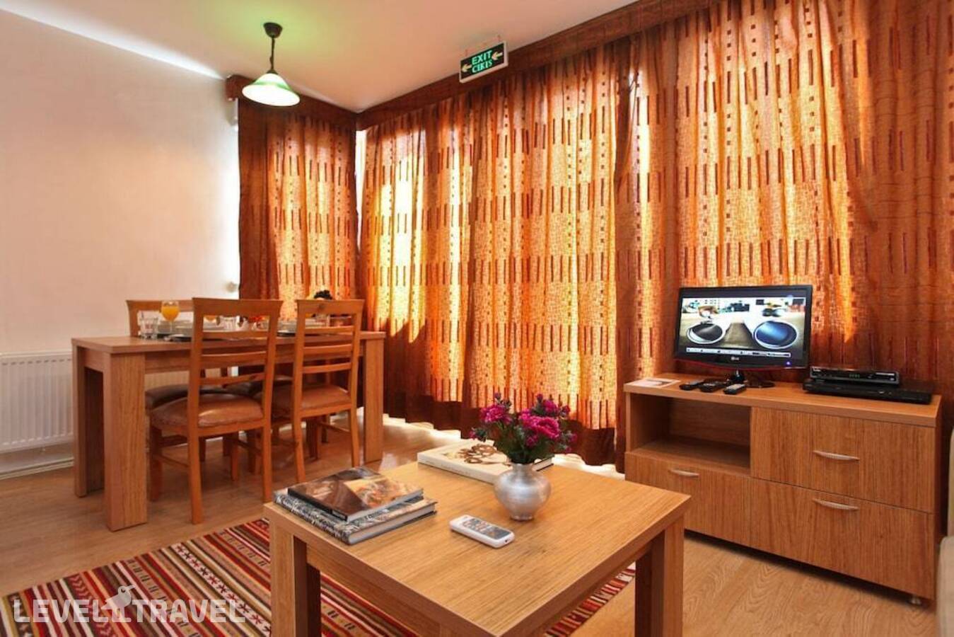 фотографии номера Делюкс отеля Three Apples Taksim Suites в Турция(Бейоглу) - фото №1