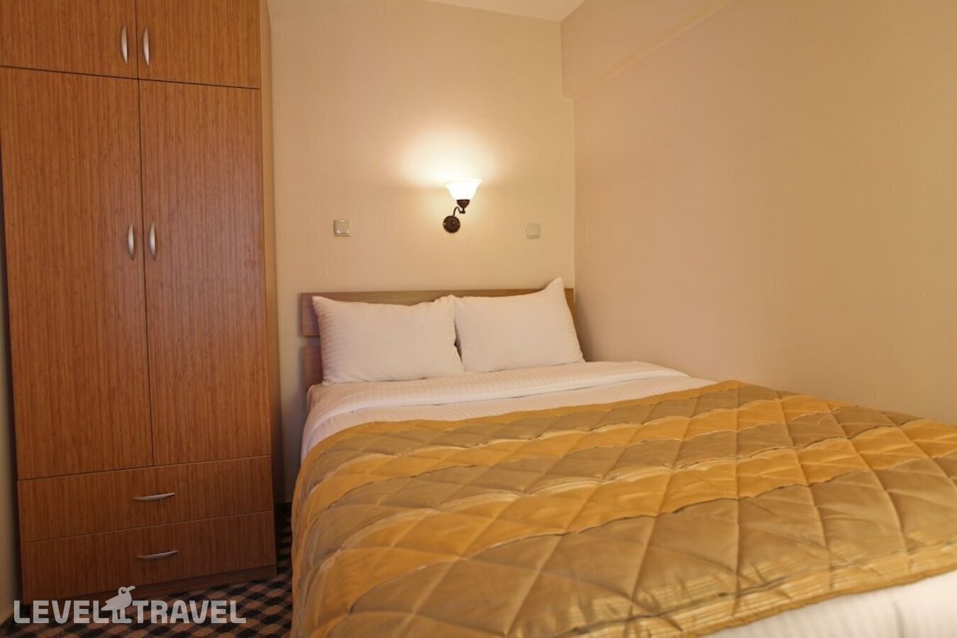 фотографии номера Трехместный делюкс отеля Three Apples Taksim Suites в Турция(Бейоглу) - фото №3
