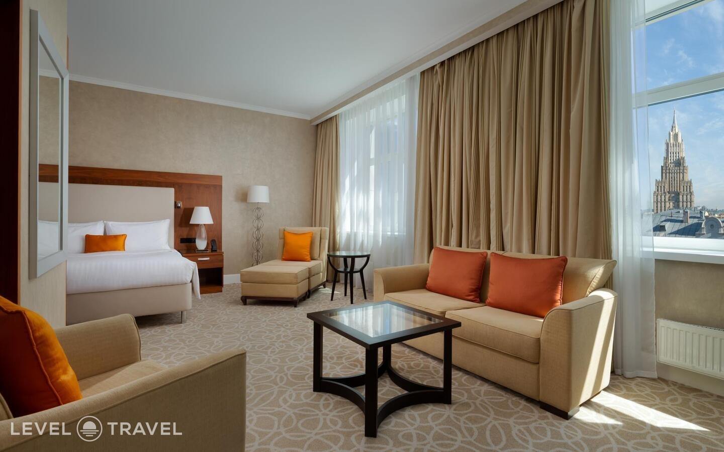 фотографии номера Полулюкс отеля Звезды Арбата (Ex. Moscow Marriott Hotel Novy Arbat) в Россия(Центральный административный округ (ЦАО)) - фото №1