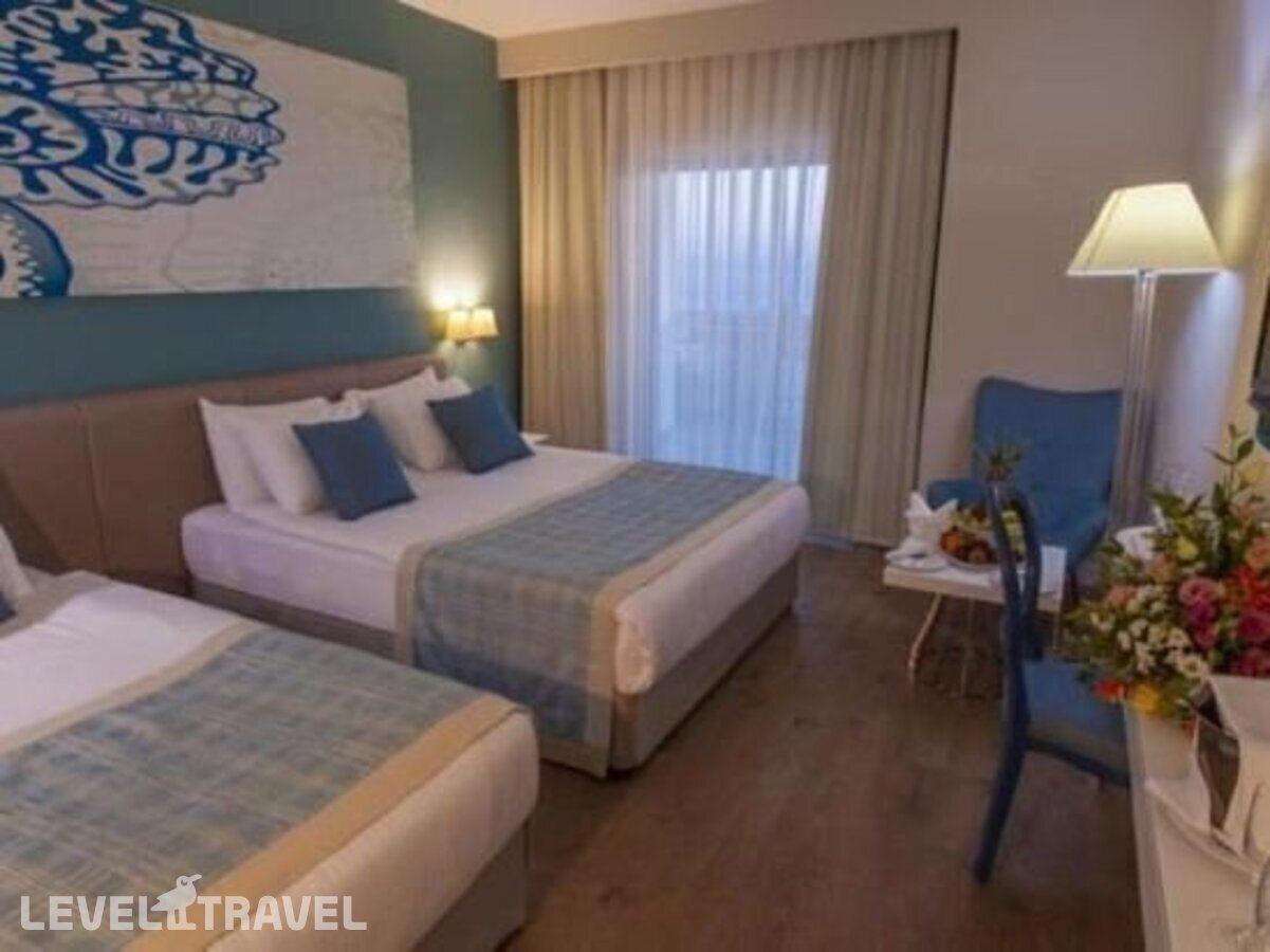 фотографии номера Семейный номер отеля Seashell Resort & Spa в Турция(Чолаклы) - фото №7