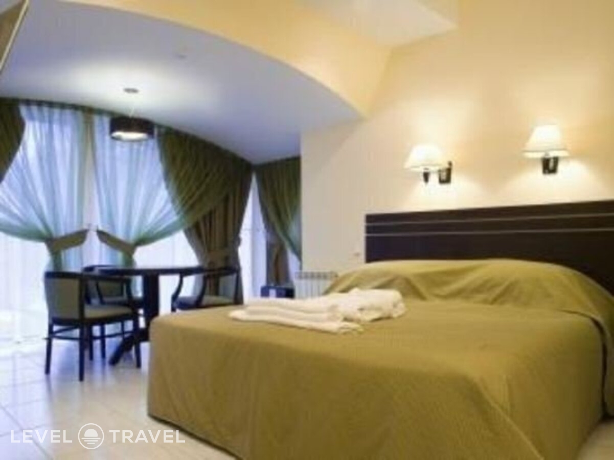 фотографии номера Делюкс отеля Мини-Отель МДК в Россия(Василеостровский район) - фото №3