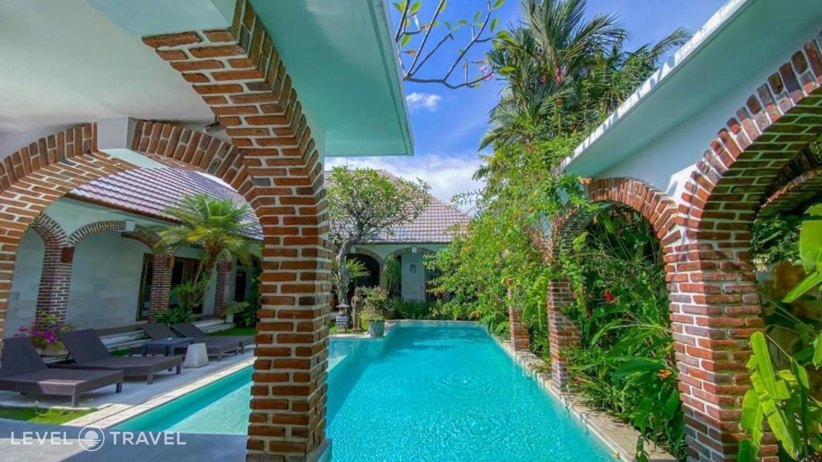 фотографии номера Вилла Делюкс (3 комнаты) отеля Dyana Villas в Индонезия(Семиньяк) - фото №31