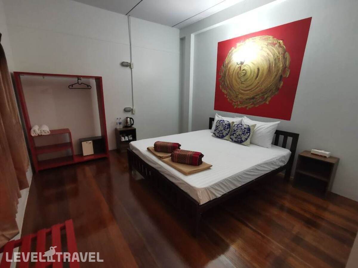 фотографии номера Стандартный номер отеля Phuket Old Town Hostel в Таиланд(город Пхукет) - фото №14