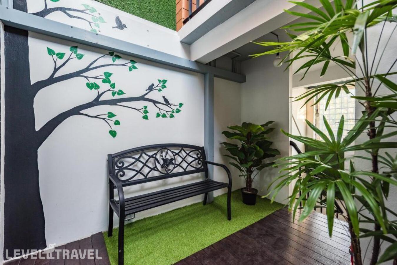 фотографии номера Трехместный номер отеля Eco Hostel Phuket в Таиланд(город Пхукет) - фото №17