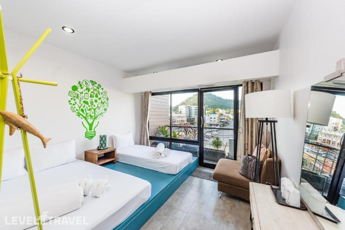 фотографии номера Трехместный номер отеля Eco Hostel Phuket в Таиланд(город Пхукет) - фото №8