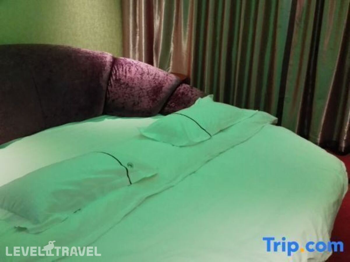 фотографии номера Стандартный номер отеля Highfive Guest House в Таиланд(Центральная Паттайя) - фото №9