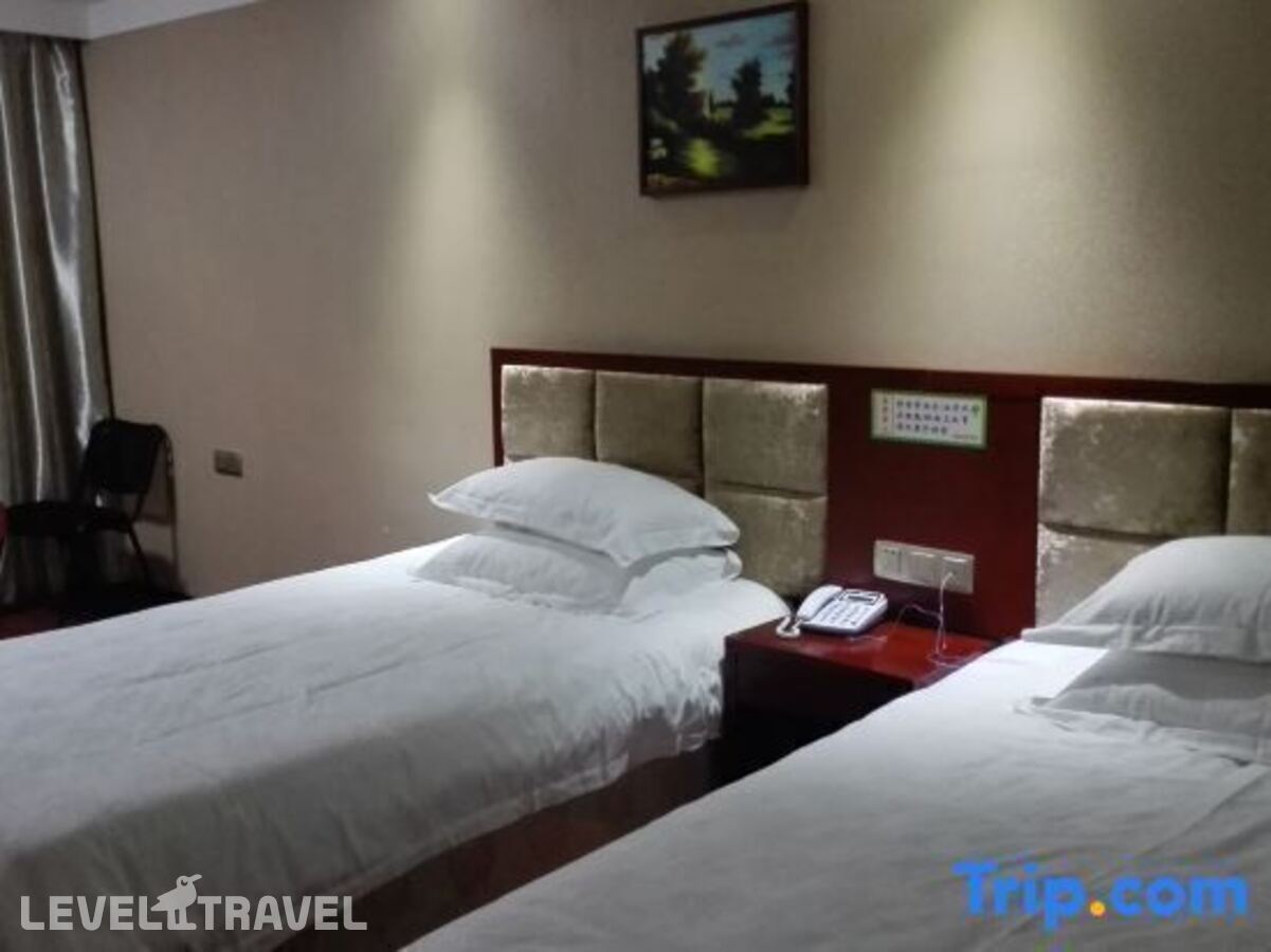 фотографии номера Стандартный номер отеля Highfive Guest House в Таиланд(Центральная Паттайя) - фото №15