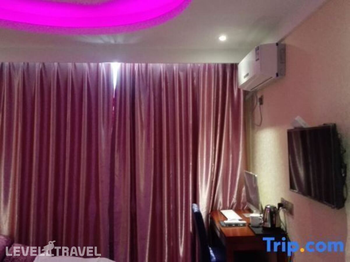 фотографии номера Стандартный номер отеля Highfive Guest House в Таиланд(Центральная Паттайя) - фото №13