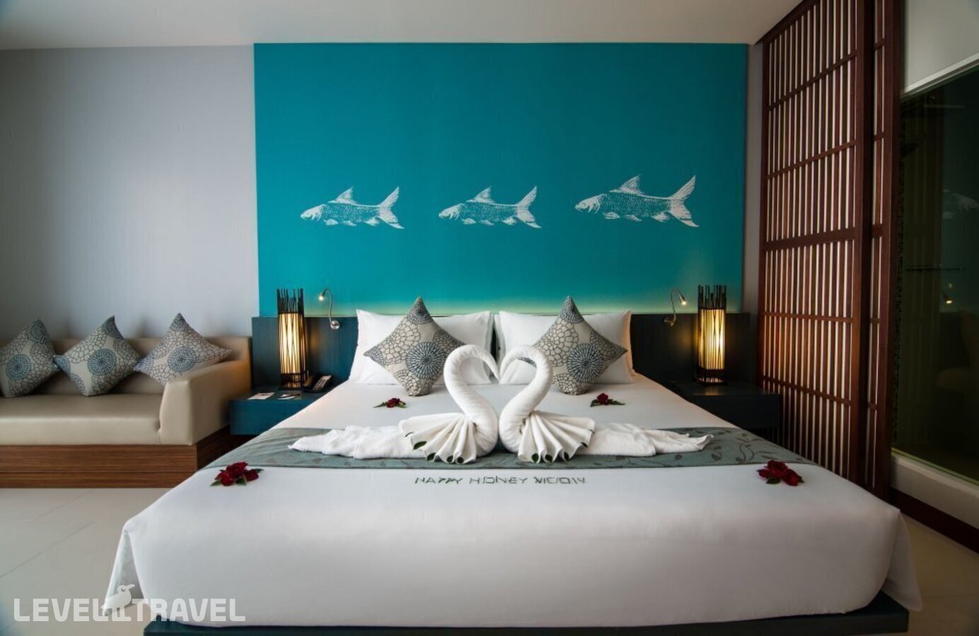 фотографии номера Люкс отеля Fisherman's Harbour Urban Resort в Таиланд(Патонг Бич) - фото №1