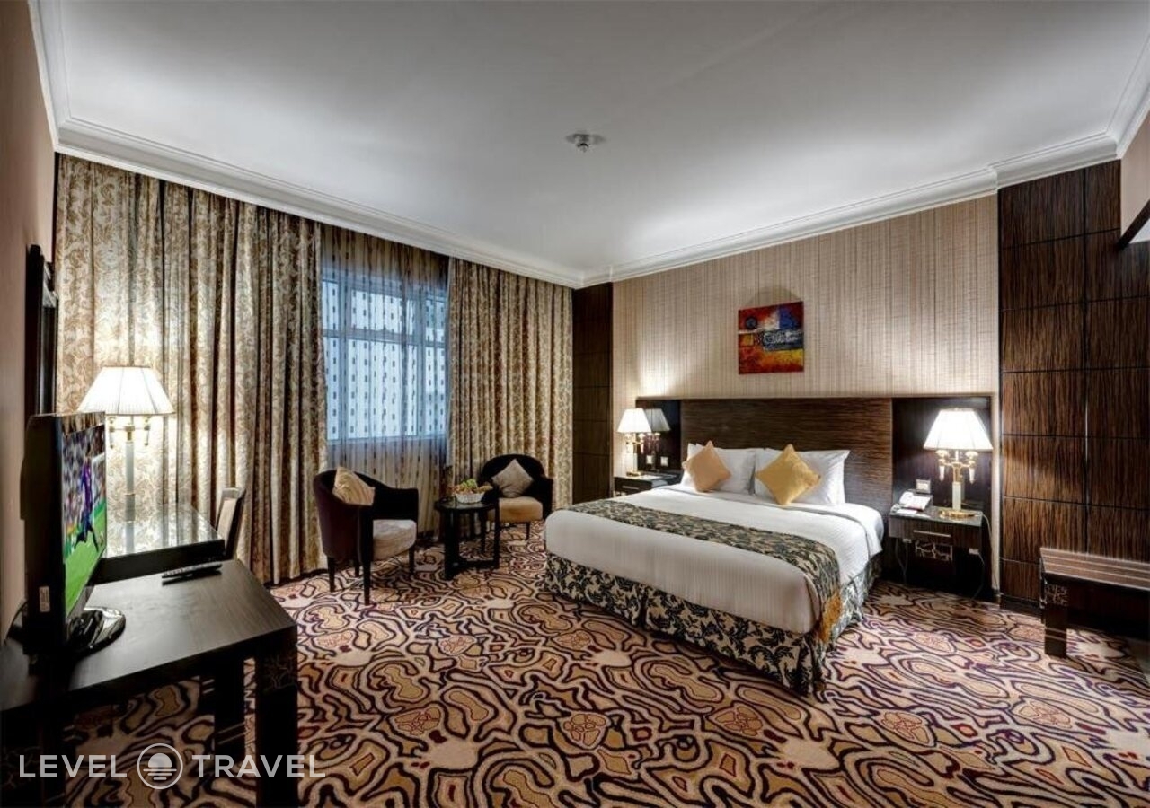 фотографии номера Классический номер отеля Sharjah Palace Hotel в ОАЭ(Шарджа) - фото №2