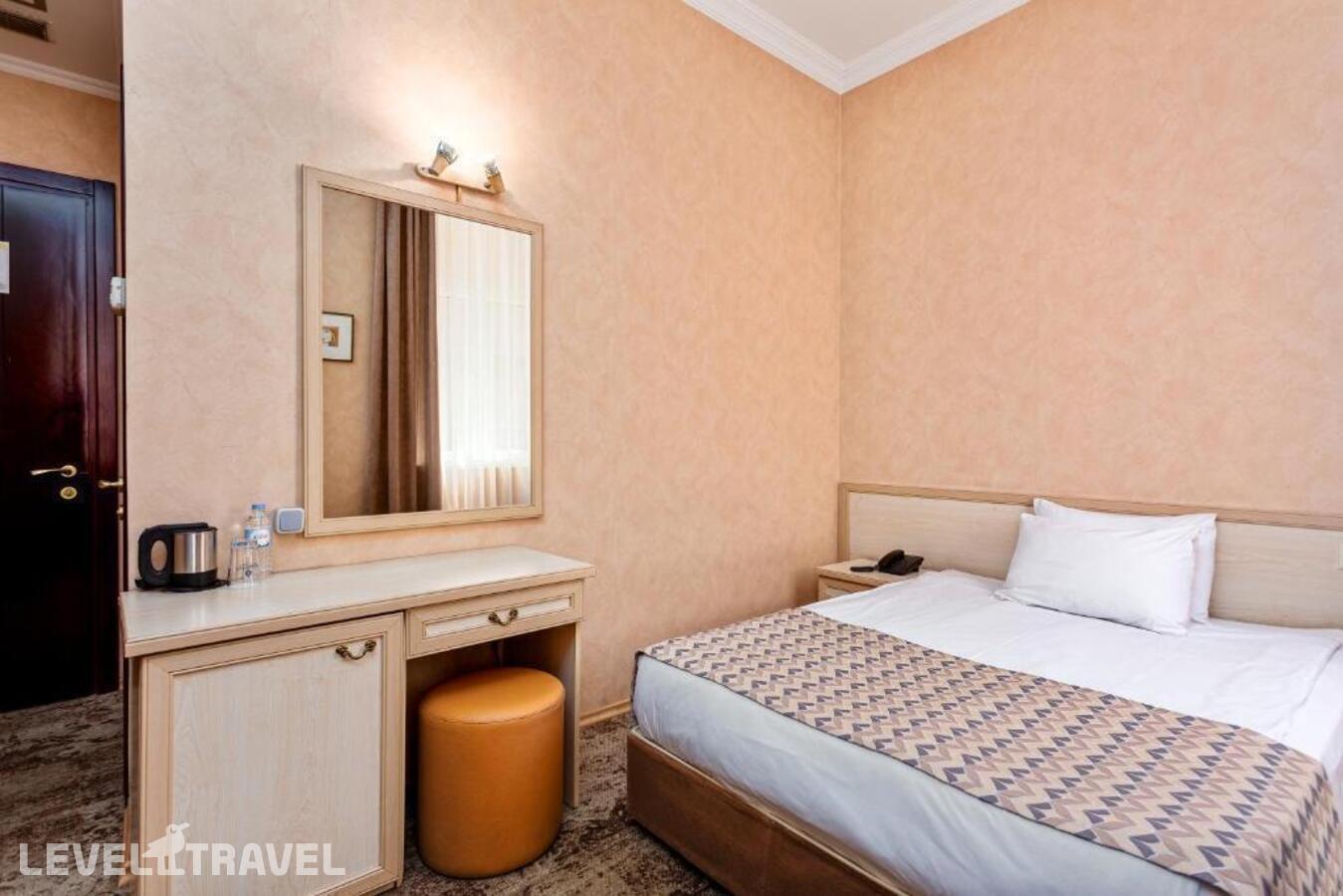 фотографии номера Стандартный номер отеля Sharden Hotel в Грузия(Тбилиси) - фото №1
