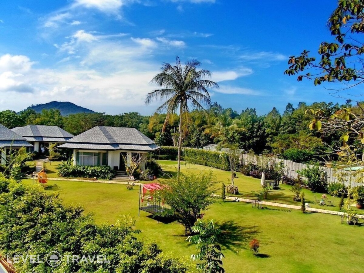 фотографии номера Люкс отеля Perennial Resort в Таиланд(Най Янг Бич) - фото №7