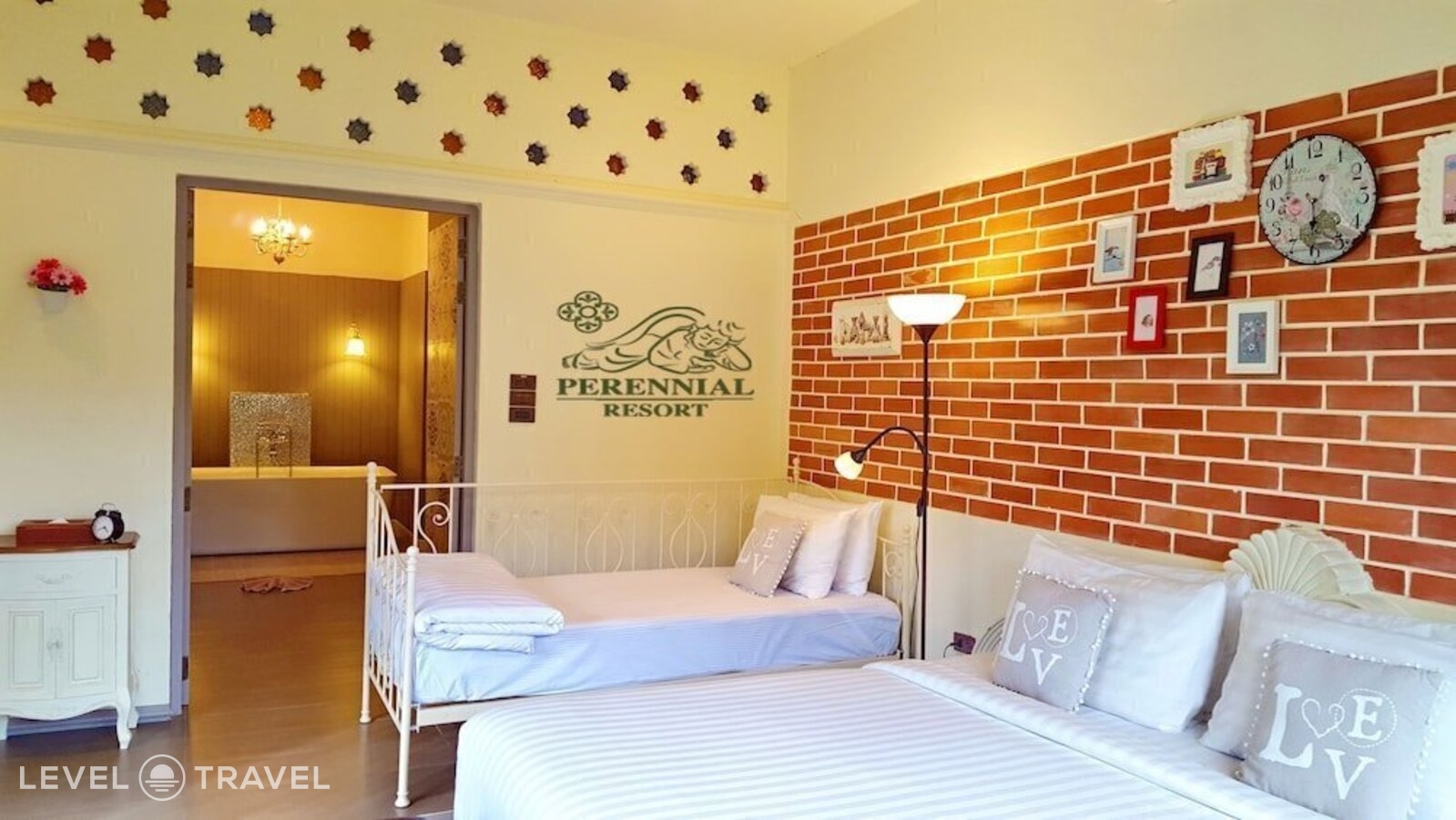 фотографии номера Люкс отеля Perennial Resort в Таиланд(Най Янг Бич) - фото №15