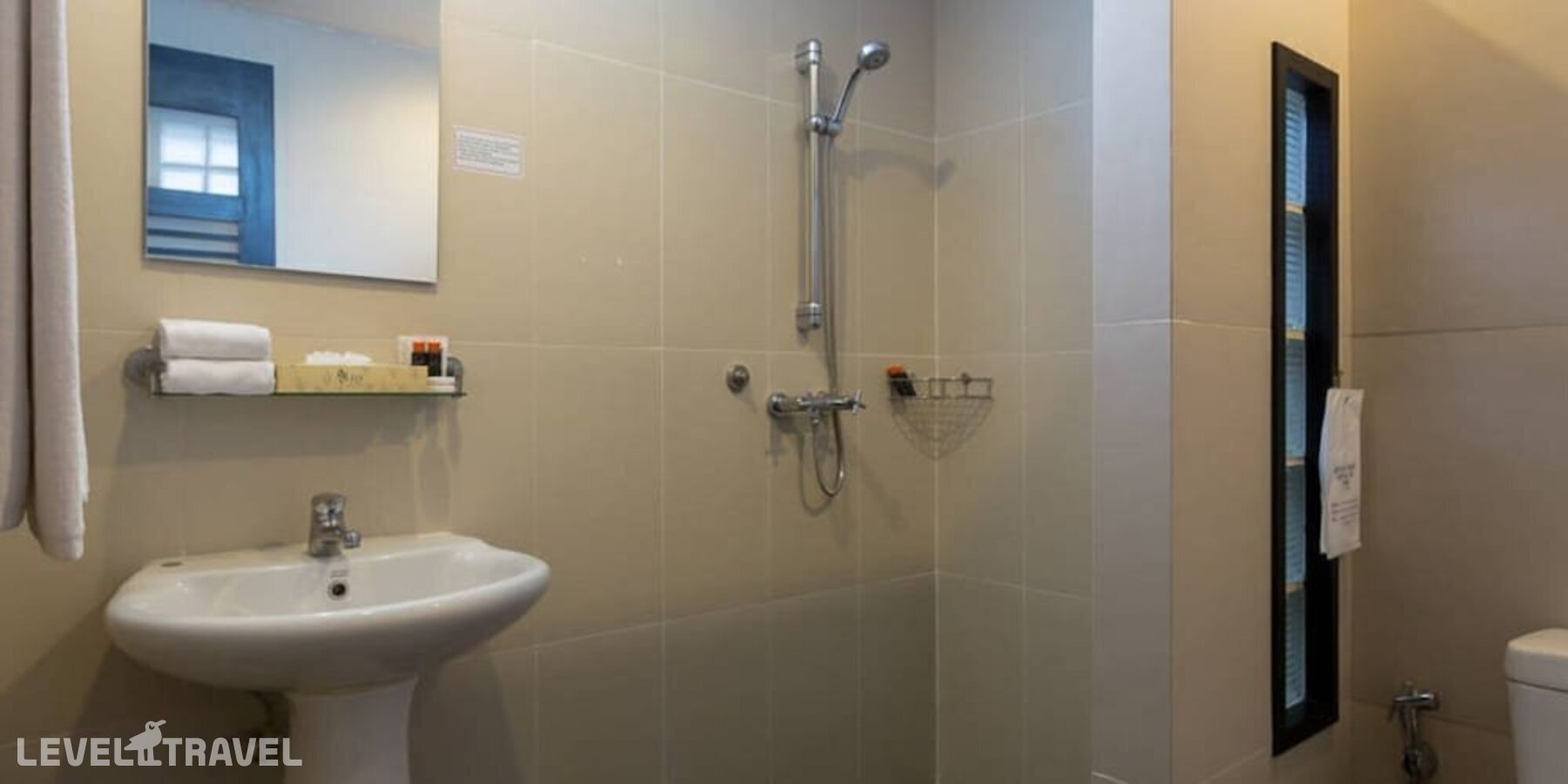 фотографии номера Делюкс отеля The Yorkshire Hotel в Таиланд(Патонг Бич) - фото №32