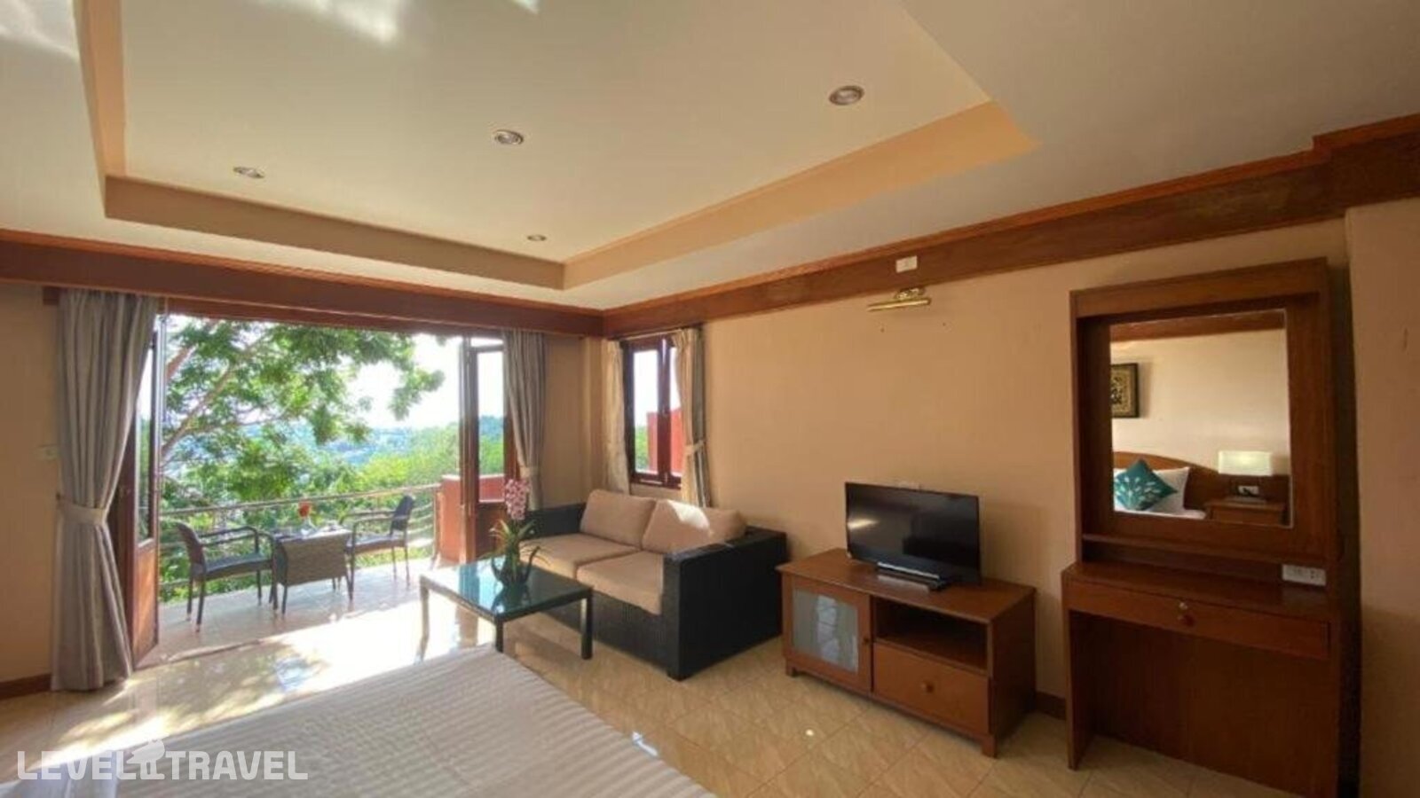 фотографии номера Делюкс отеля Baan Kongdee Sunset Resort в Таиланд(Ката Бич) - фото №6