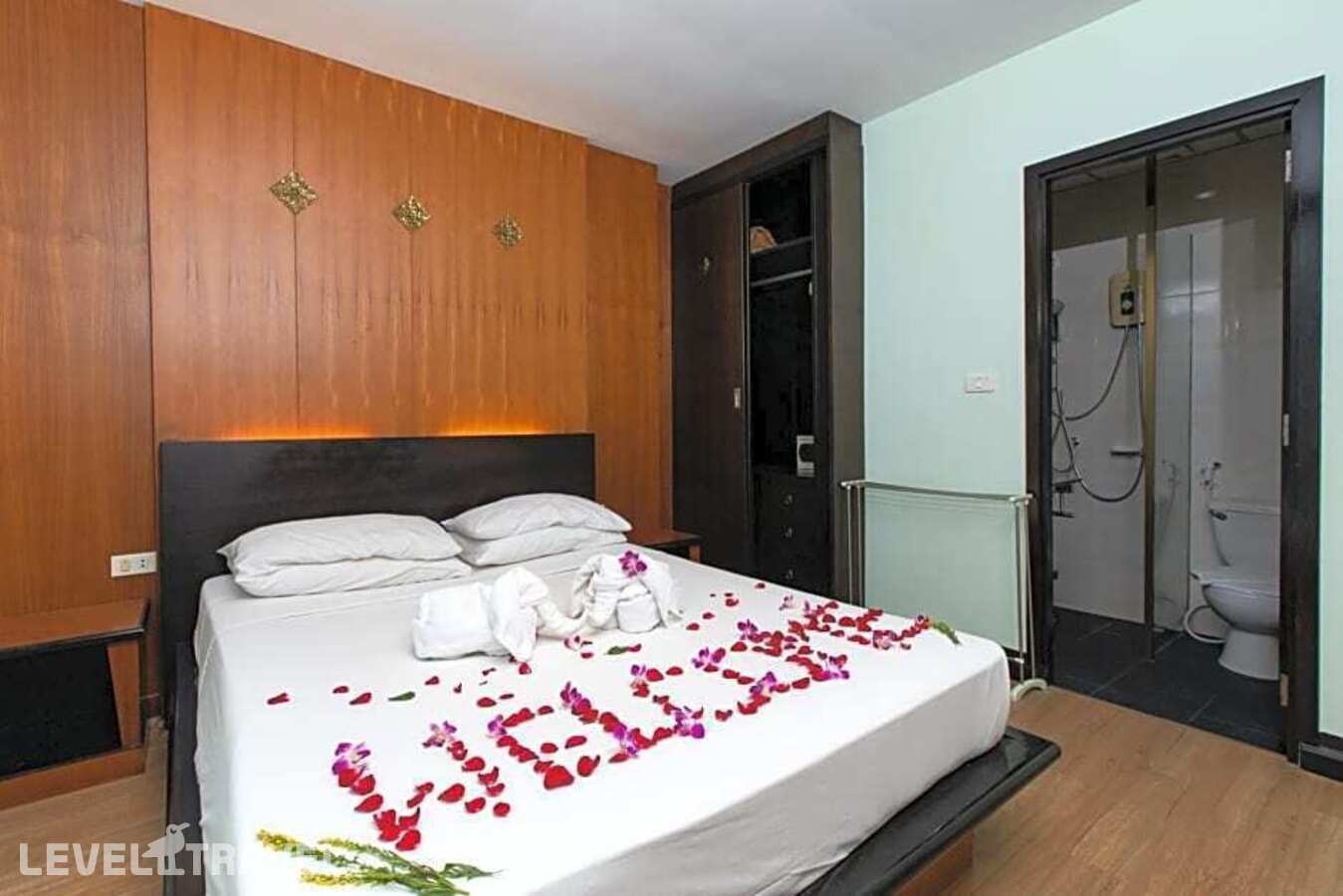 фотографии номера Стандартный номер отеля Hotel Sole в Таиланд(Патонг Бич) - фото №6