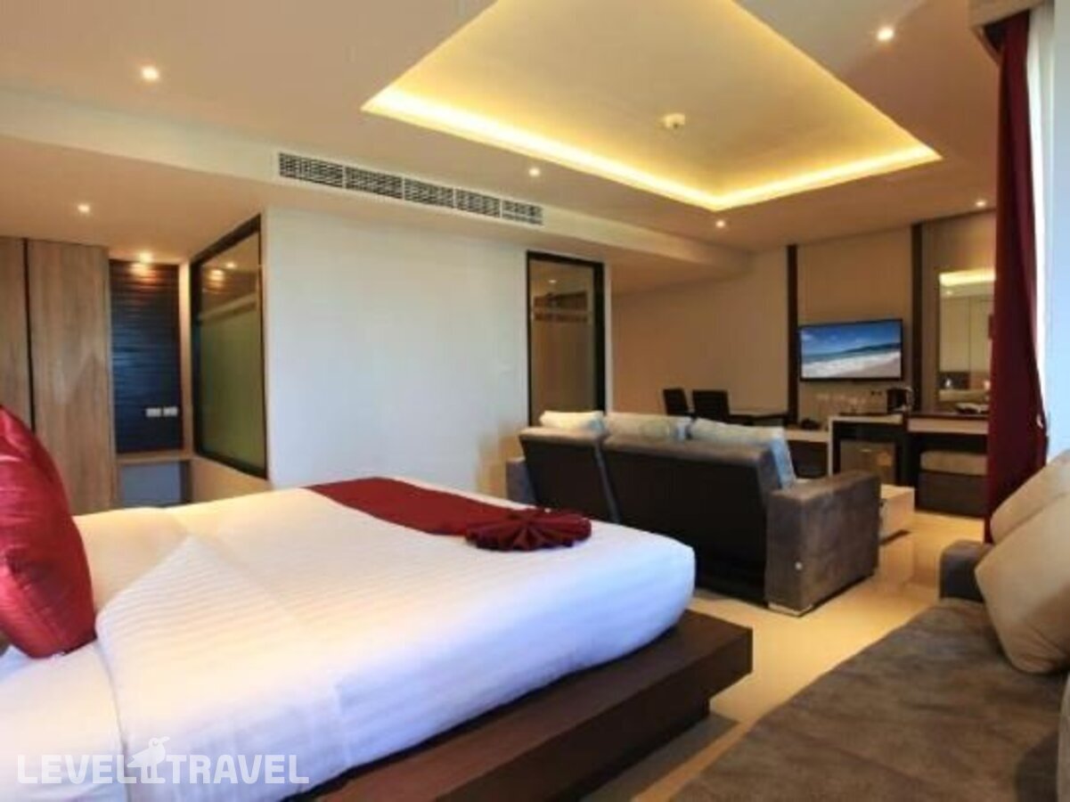 фотографии номера Семейный номер отеля Paripas Patong Resort в Таиланд(Патонг Бич) - фото №7