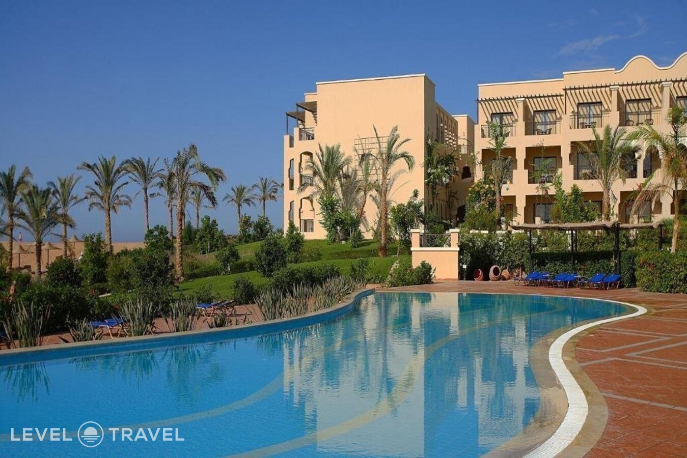 фотографии номера Улучшенный с видом на бассейн отеля Jaz Lamaya Resort Marsa Alam (Ex. Iberotel Lamaya Resort) в Египет(Марса Алам) - фото №7