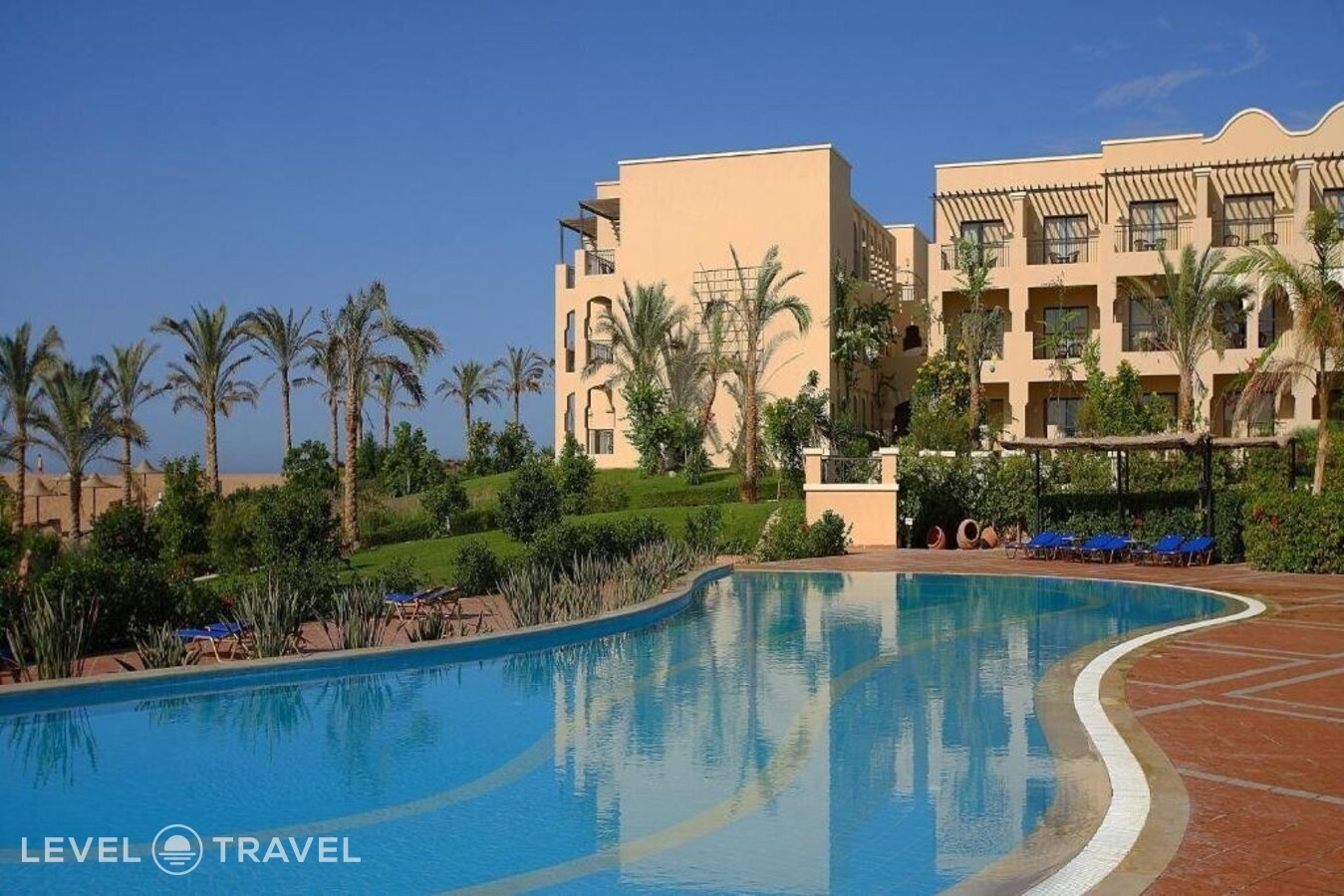 фотографии номера Улучшенный с видом на бассейн отеля Jaz Lamaya Resort Marsa Alam (Ex. Iberotel Lamaya Resort) в Египет(Марса Алам) - фото №10