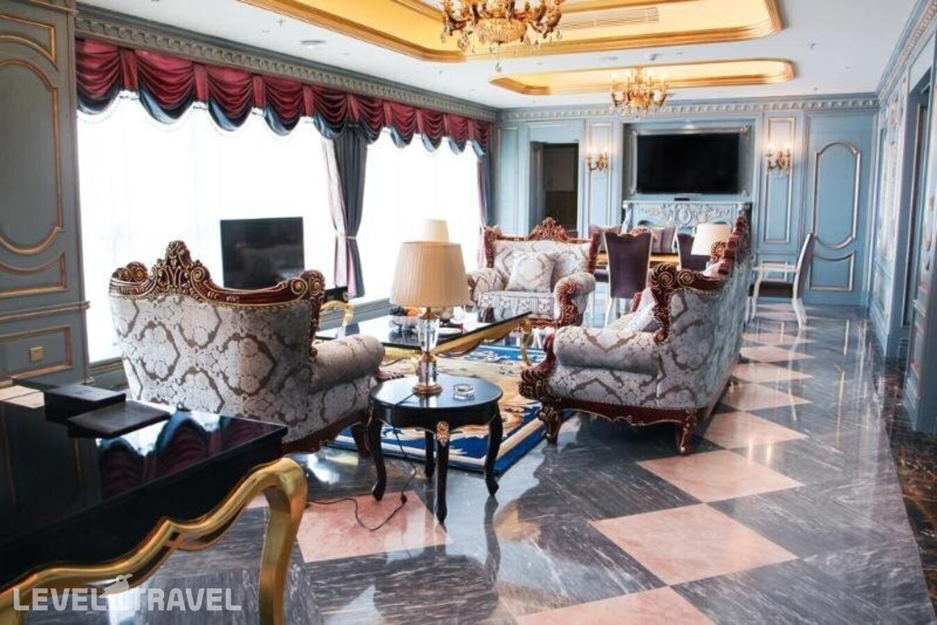 фотографии номера Люкс Премьер отеля Hotels & Preference Hualing Tbilisi в Грузия(Тбилиси) - фото №4
