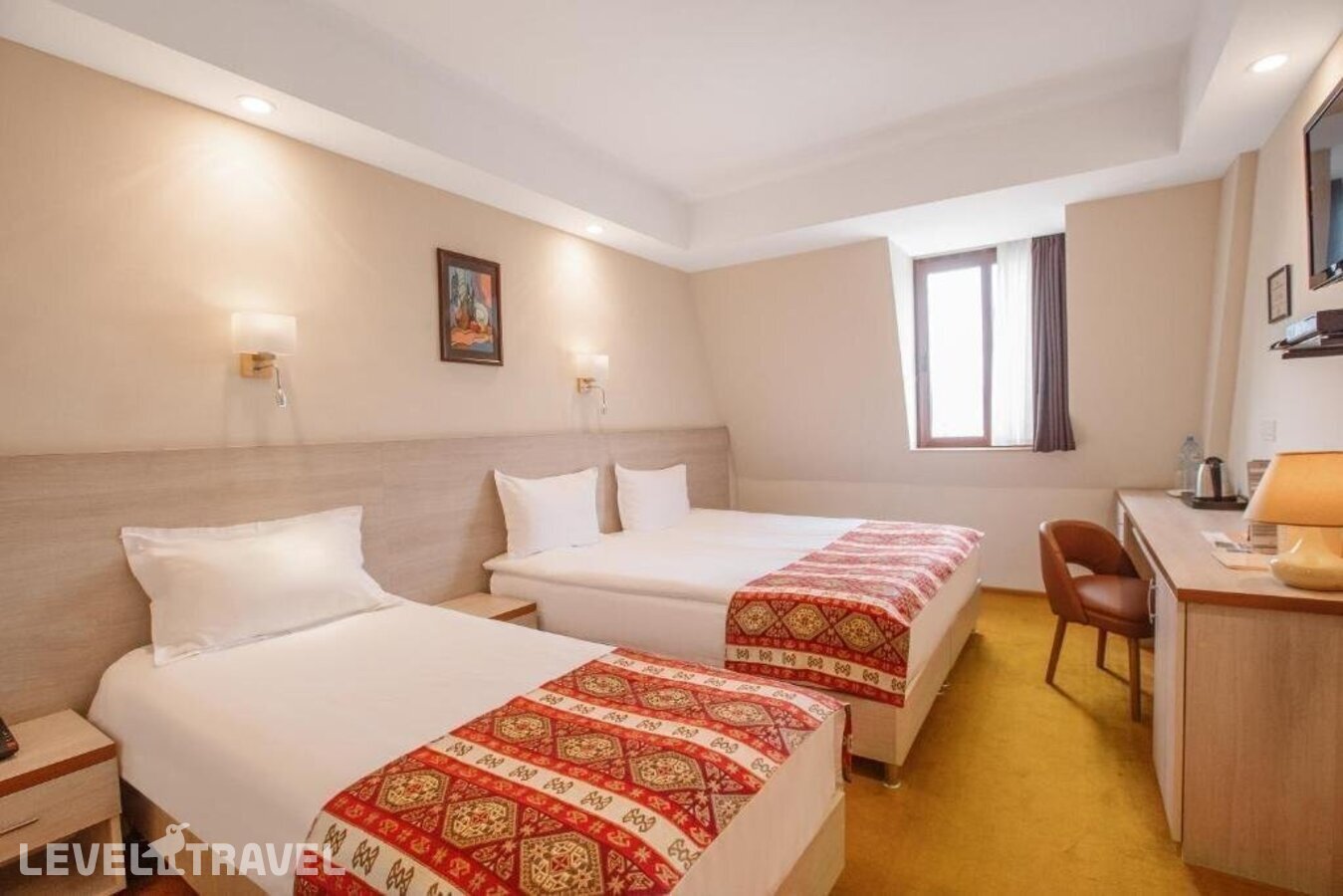 фотографии номера Семейный экономичный отеля Urban Boutique Hotel в Грузия(Тбилиси) - фото №4