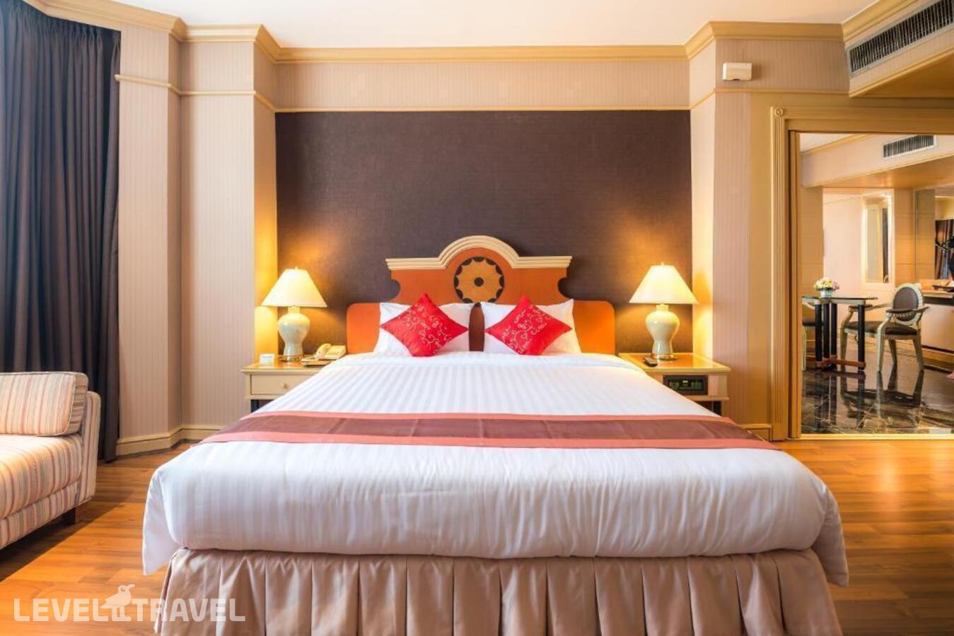 фотографии номера Люкс роскошный отеля Maruay Garden Hotel в Таиланд(Бангкок) - фото №6