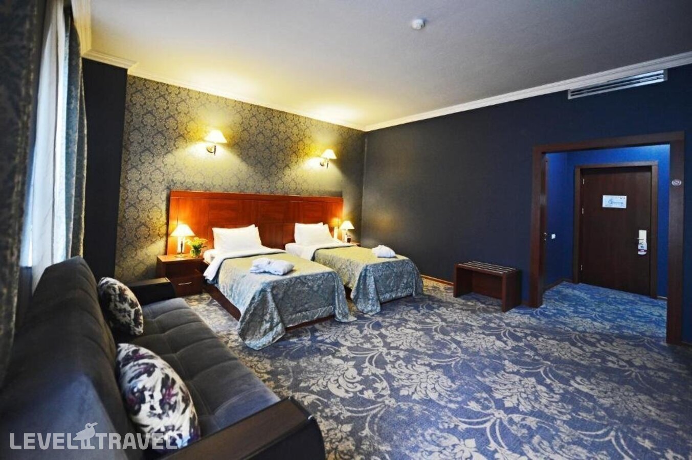 фотографии номера Делюкс отеля Astoria Hotel Tbilisi в Грузия(Тбилиси) - фото №5
