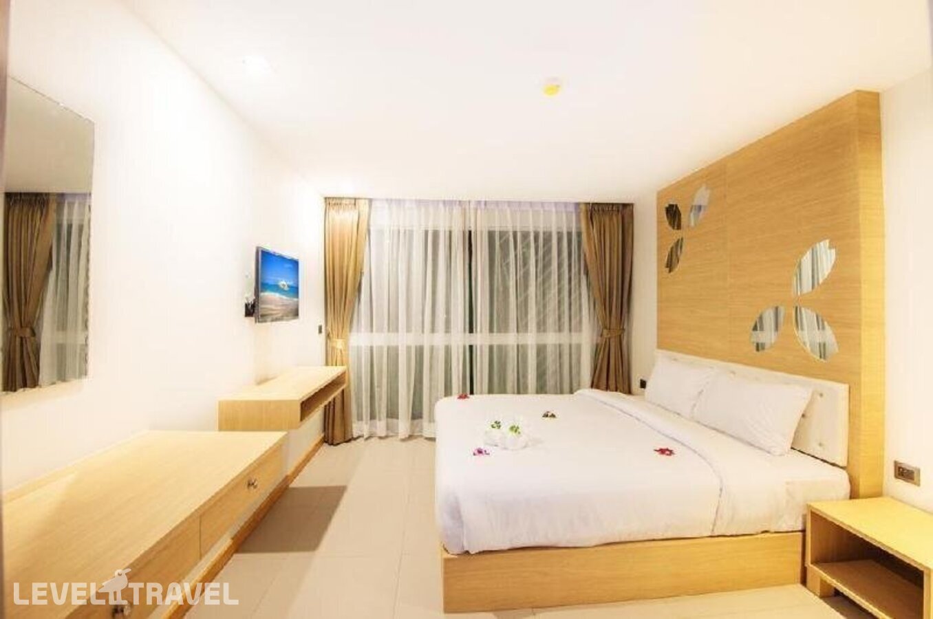 фотографии номера Стандартный номер отеля Clarion Hotel Patong (Ex.Araya Patong Beach Hotel) в Таиланд(Патонг Бич) - фото №15