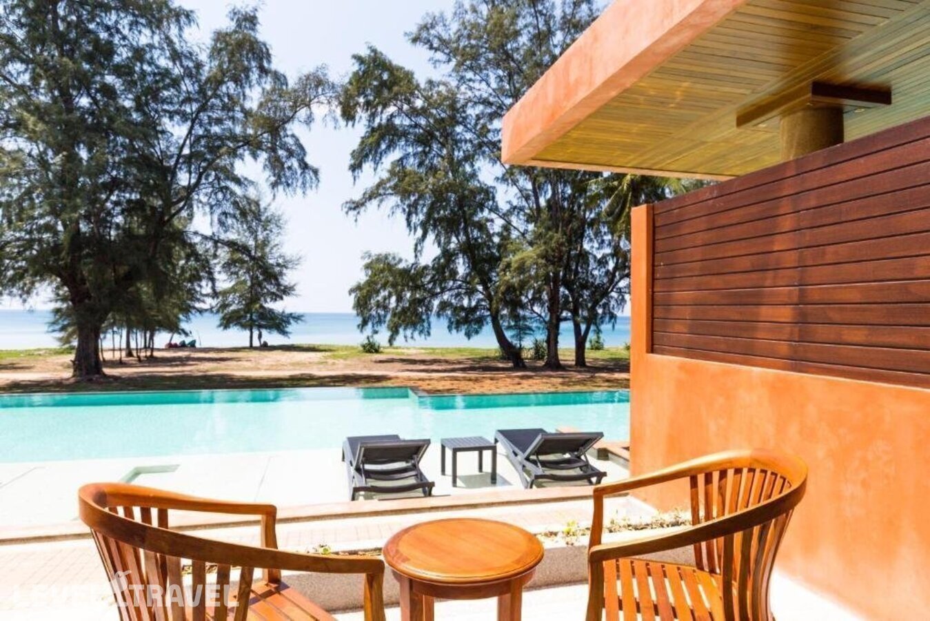 фотографии номера Делюкс отеля Coriacea Boutique Resort в Таиланд(Май Као Бич) - фото №12