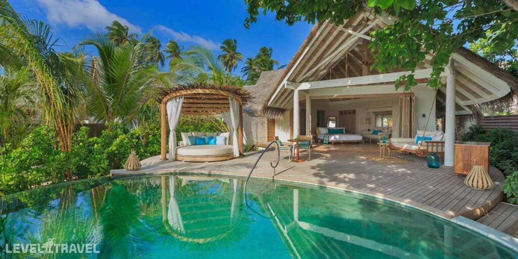 фотографии номера Пляжная вилла с бассейном отеля Milaidhoo Island Maldives (Adults Only 9+) в Мальдивы(Баа Атолл) - фото №4