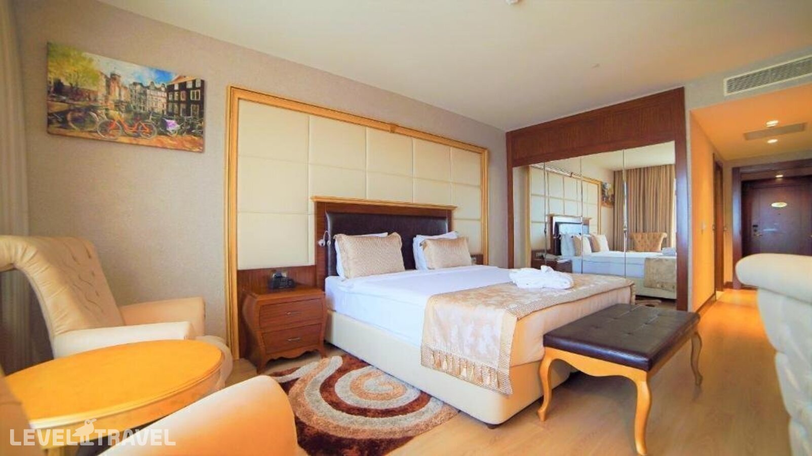 фотографии номера Стандартный номер отеля Wyndham Hotel в Грузия(Батуми) - фото №7