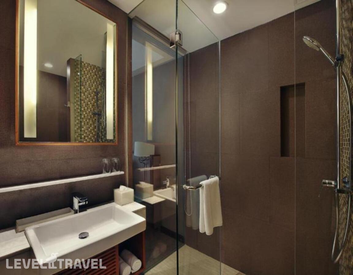 фотографии номера Стандартный номер отеля Mercure Bali Legian в Индонезия(Легиан) - фото №6
