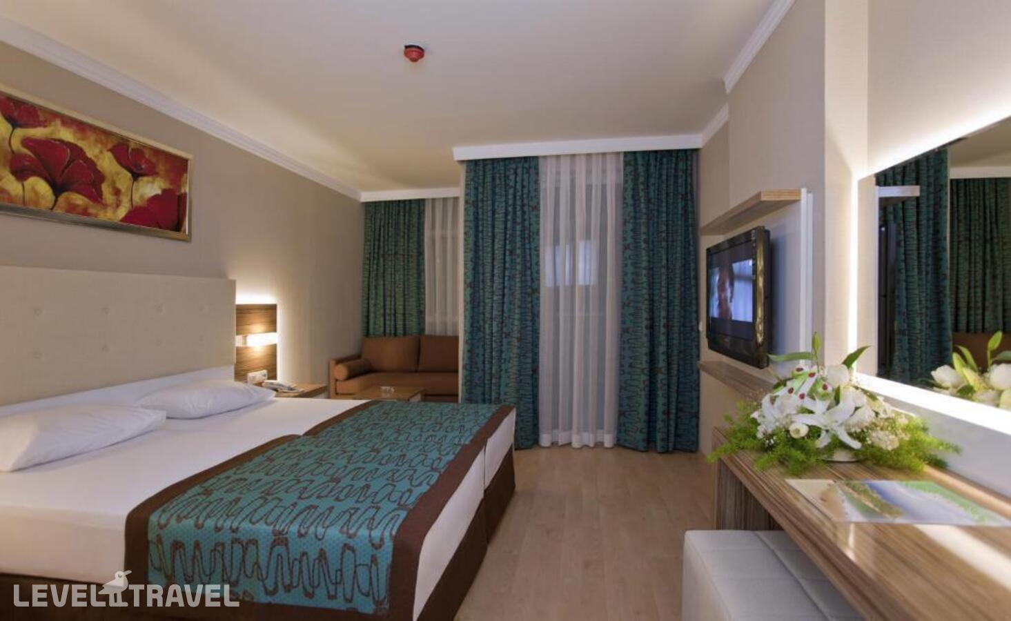 фотографии номера Трехместный номер отеля Kleopatra Riviera в Турция(Аланья - центр) - фото №4