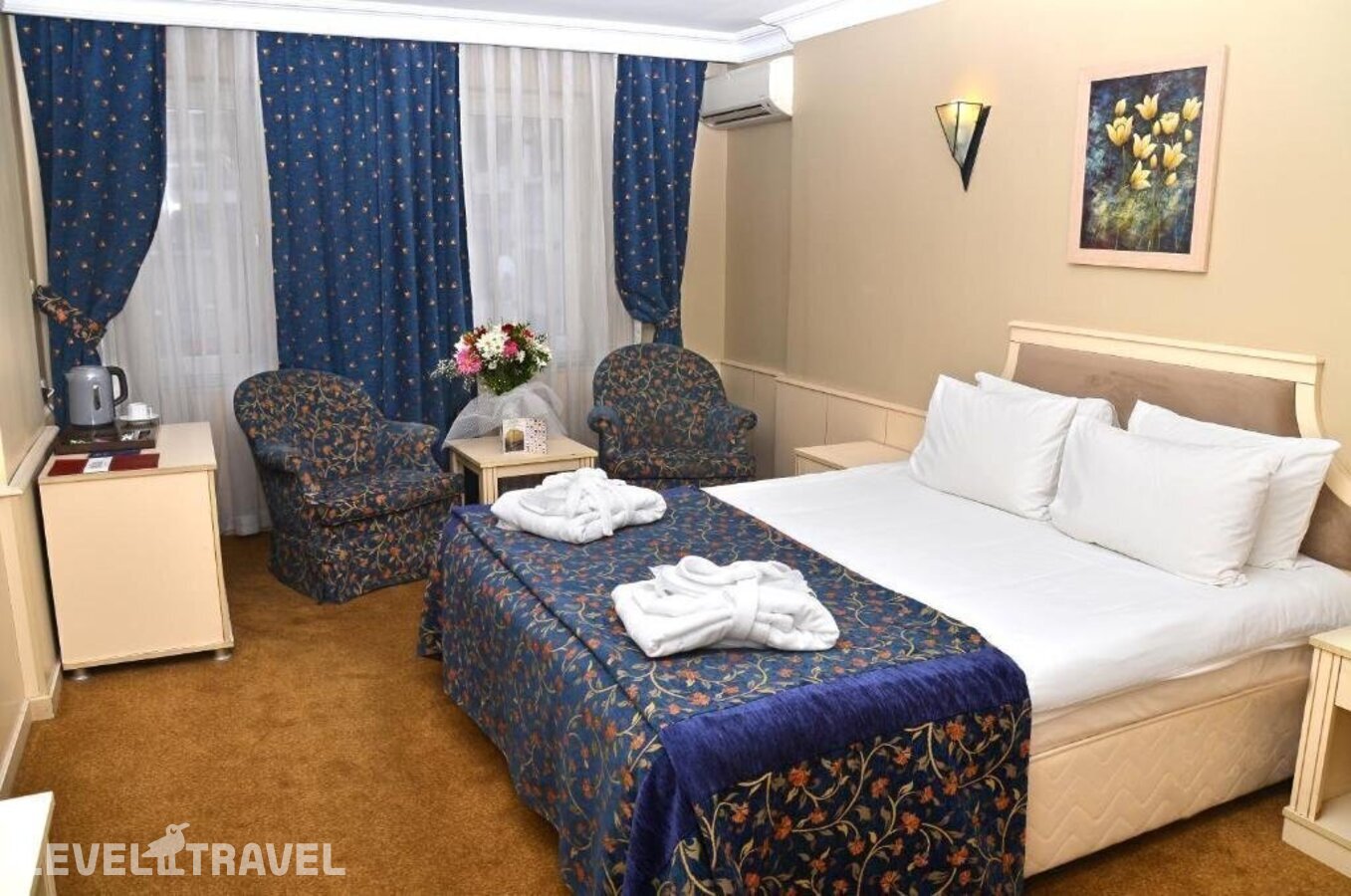 фотографии номера Пятиместный номер отеля Berr Hotel в Турция(Фатих) - фото №4