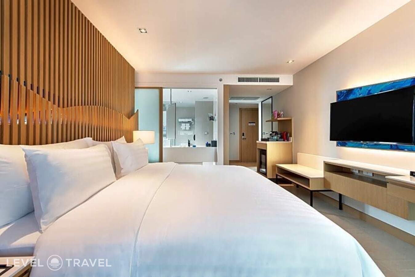 фотографии номера Делюкс отеля Mytt Beach Hotel в Таиланд(Центральная Паттайя) - фото №3