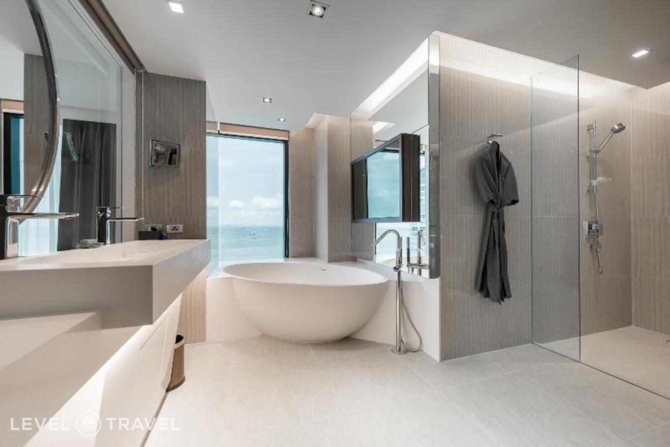 фотографии номера Стандартный номер отеля Mytt Beach Hotel в Таиланд(Центральная Паттайя) - фото №24