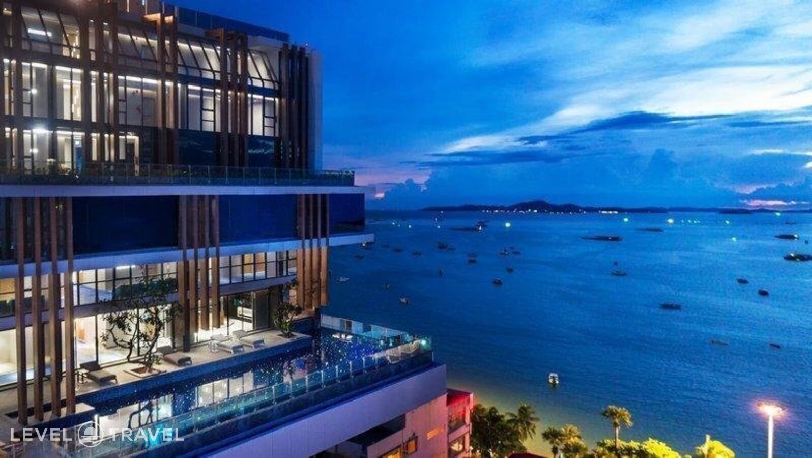 фотографии номера Клубный премьер отеля Mytt Beach Hotel в Таиланд(Центральная Паттайя) - фото №4