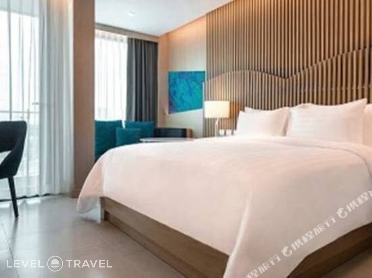 фотографии номера Клубный премьер отеля Mytt Beach Hotel в Таиланд(Центральная Паттайя) - фото №1