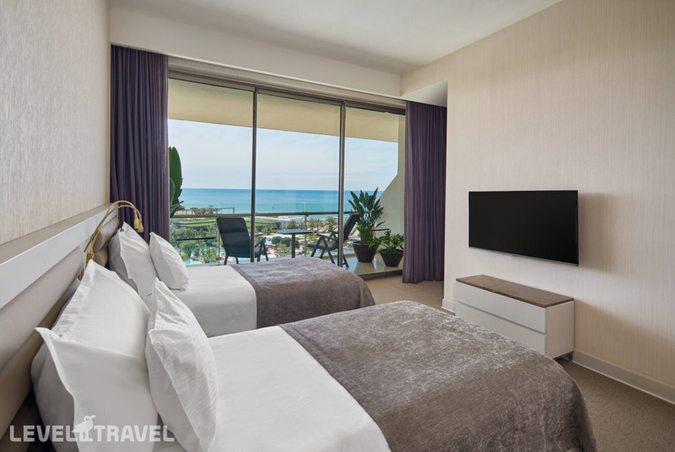 фотографии номера Семейный люкс с видом на море отеля Maxx Royal Belek Golf & Spa в Турция(Белек) - фото №3
