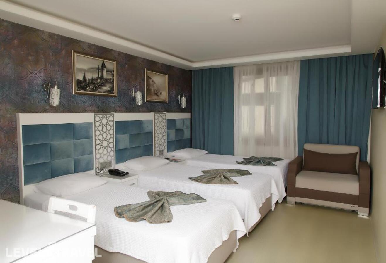 фотографии номера Трехместный номер отеля River Hotel в Турция(Фатих) - фото №1