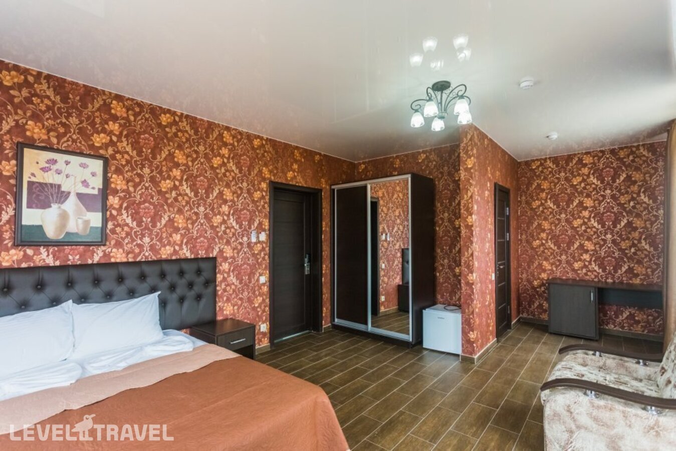 фотографии номера Стандартный номер отеля Golden Sunrise Hotel в Россия(Лермонтово) - фото №9